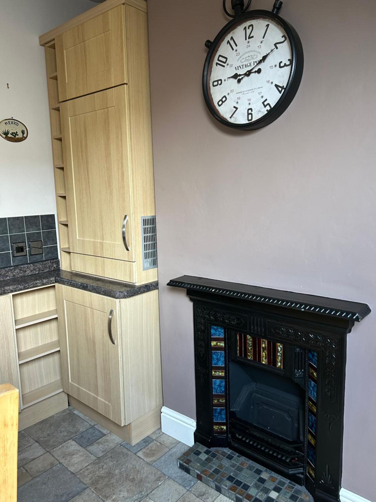 Seaside Rentals Bournemouth - 2Br, Upto 6Ppl, Beach 3 Min Walk, Dogs Ok, Wifi, Park 2 Cars Экстерьер фото